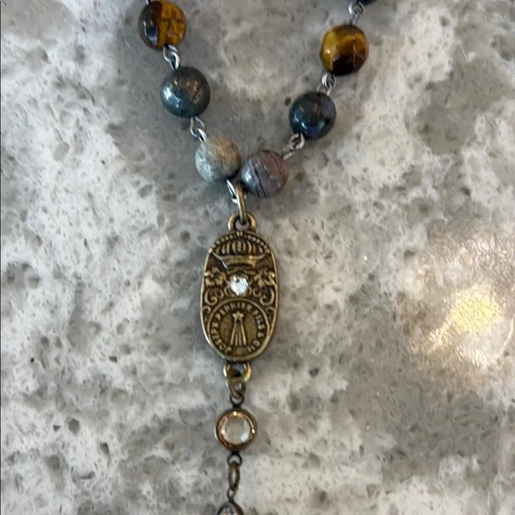 French Kande Beaded Necklace with Gold Pendant - NWT - Picture 4 of 9